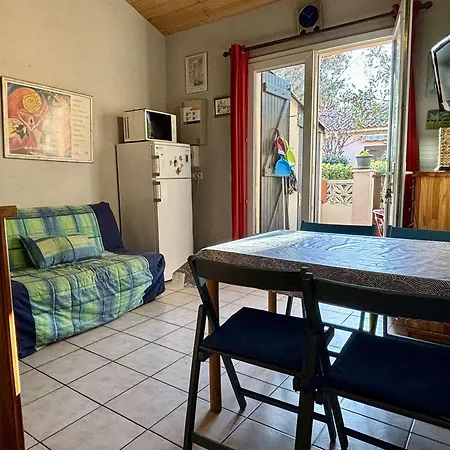 Holiday home Maison 3 Pieces Avec Mezzanine, 6 Couchages, Proche Plage, Parking Prive, Animaux Acceptes - Fr-1-225-760